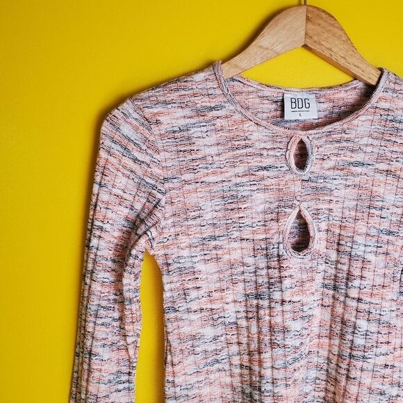 Urban Outfitters Ribbed Long Sleeve Top Size Large - Picture 4 of 8